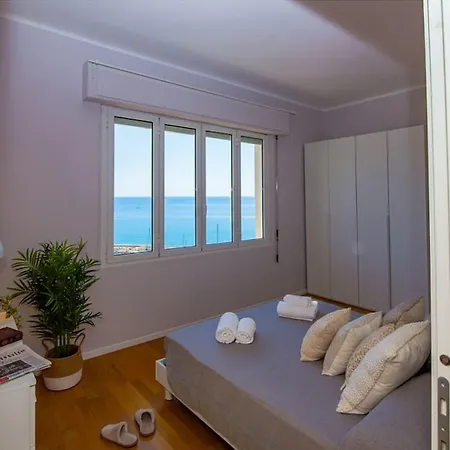 Casa Baia Blu San Lorenzo al Mare