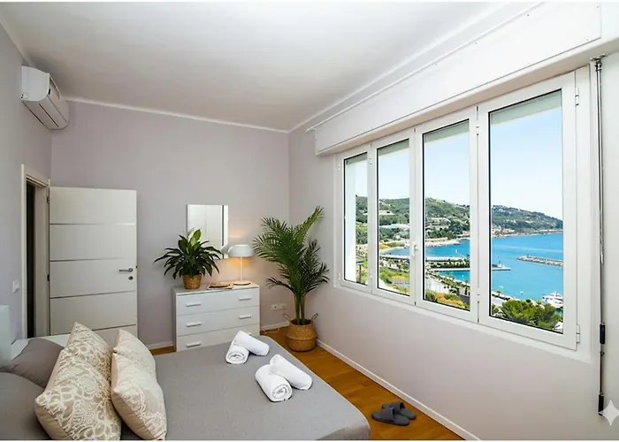 Casa Baia Blu San Lorenzo al Mare